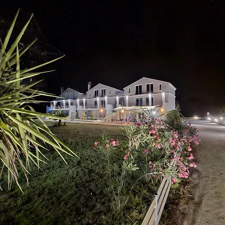 Starry Sky Luxury 2 Apartamento Lefkímmi