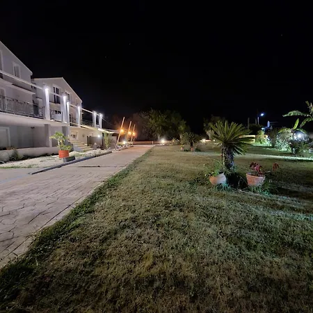 Starry Sky Luxury 2 Lefkímmi