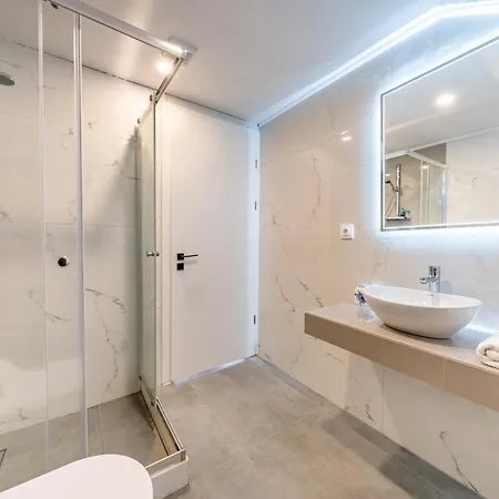 Starry Sky Luxury 2 Apartamento *