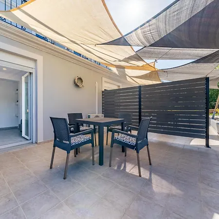 Starry Sky Luxury 2 Appartement Lefkímmi