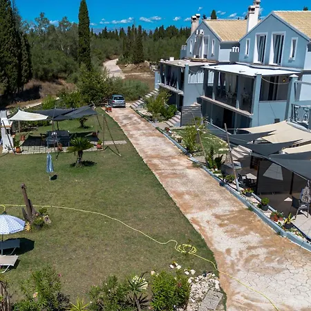 Starry Sky Luxury 2 * Lefkímmi